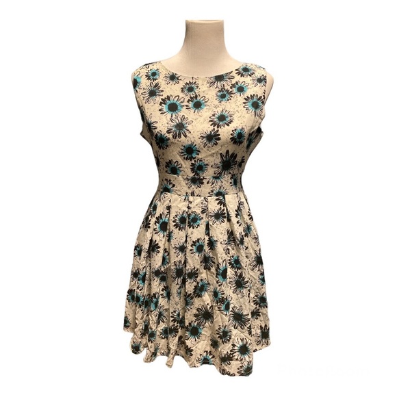 L.A. Soul Dresses & Skirts - L.a. Soul NWT Dress Sunflower Tie Dye White Turquoise Black Spring Summer Medium